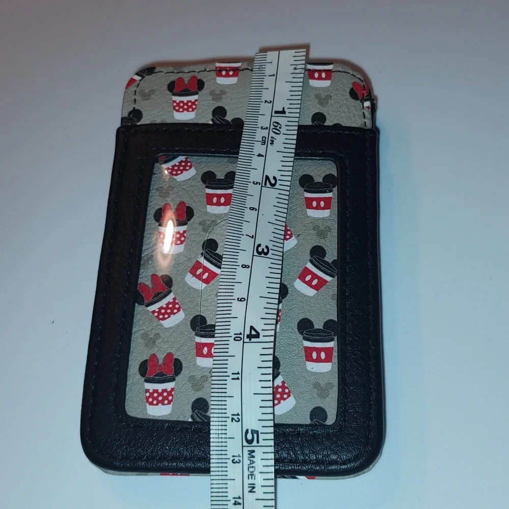 ❤️MICKEY MOUSE CREDIT CARD/ID wallet